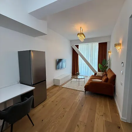 Walter Loft Luxury Residence- Self Check-in & Underground Parking Lägenhet Bukarest