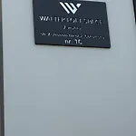 Walter Loft Luxury Residence- Self Check-in & Underground Parking 아파트